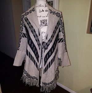 Poncho with sleeves size large